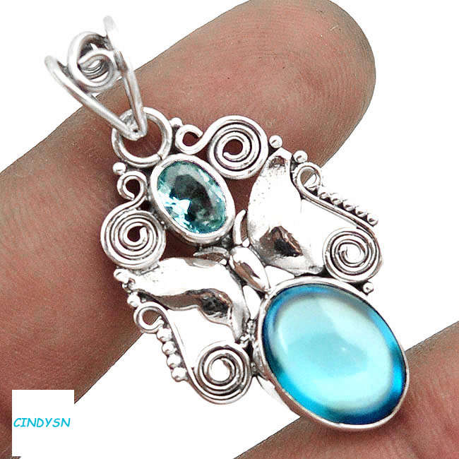 ***EXTREMELY UNIQUE!!!***STUNNING TOPAZ QUARTZ SOLID STERLING SILVER PENDANT!