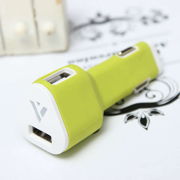Mini 5V 2.4A Dual USB Port Car Charger Adapter For Tablet Cellphone