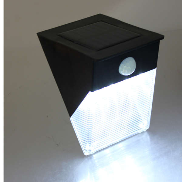 12 LED Solar Power Motion Sensor PIR Wall Garden Path Yard Door Lamp