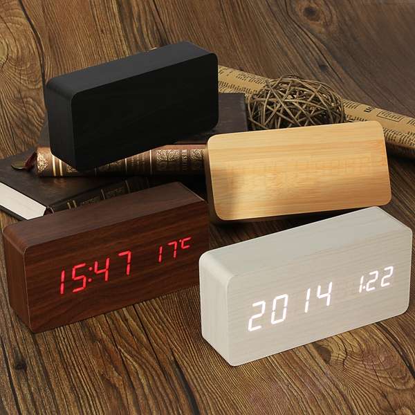 USB/AAA Wooden Digital Alarm Clock Temperature Sound Control