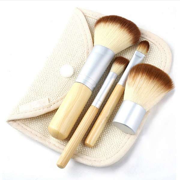4 pcs Bamboo Handle Powder Blush Makeup Cosmetics Brushes Set