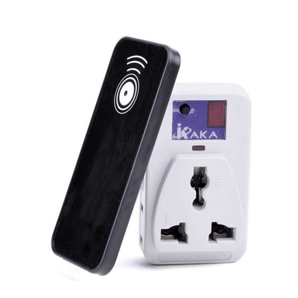 Wireless Remote Control AC 220V Power Socket Outlet Switch Plug