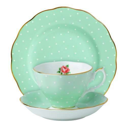 Royal Albert 3-Piece New Country Roses Teacup, Saucer and Plate Set