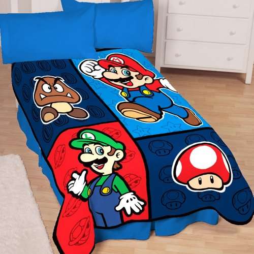 Super Mario Time to Team Up 50-by-60-Inch Microraschel Throw Blanket