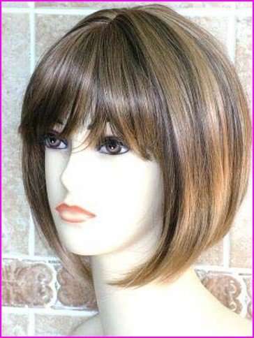 Forever Young ladies Wig Classy Short Bob with Central Parting & Full Fringe Honey Blonde with Hints