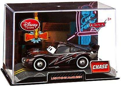 Disney / Pixar CARS Movie Exclusive 1:43 Die Cast Car In Plastic Case Lightning McQueen Black [Chase