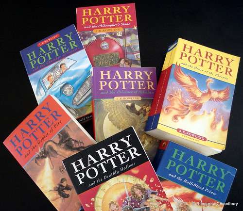 Harry Potter Saga + 4 Bonus J.K. Rowling eBooks