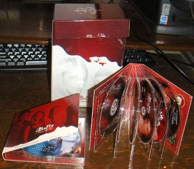 Buffy Complete Seasson 1-7 DVD Box Set (40 dvds) - Original region 1
