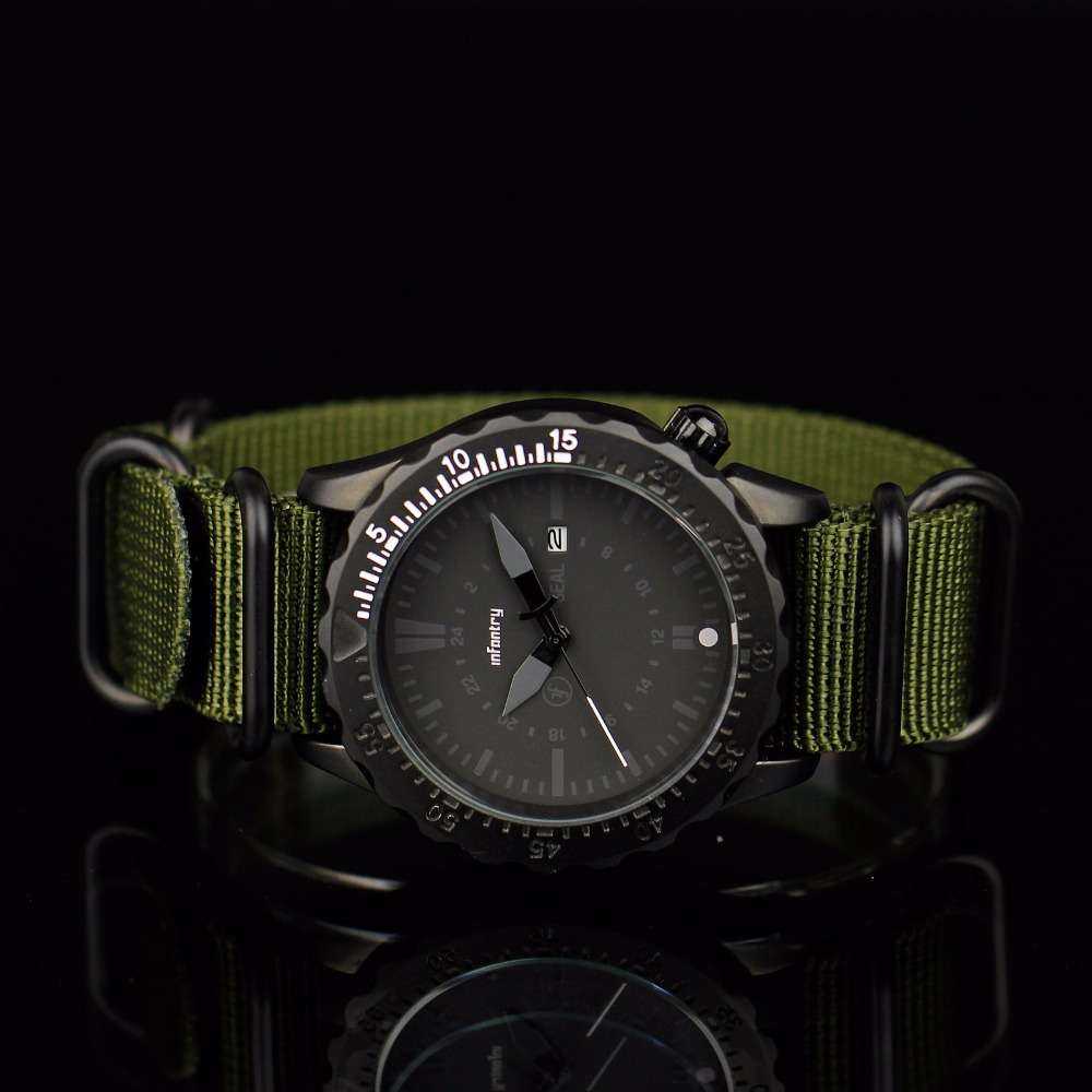 INFANTRY MILITARY CO. Baracuda War Machine Watch  BOXED, FULLY LOADED!