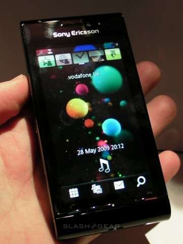 !!!!!!!R1.00 CRAZY AUCTION!!!!!!!=SONY ERICSSON SATIO 12.1MEG CAMERA PHONE
