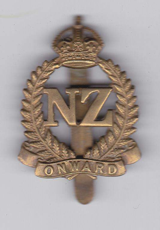 NEW ZEALAND ARMY CAP BADGE