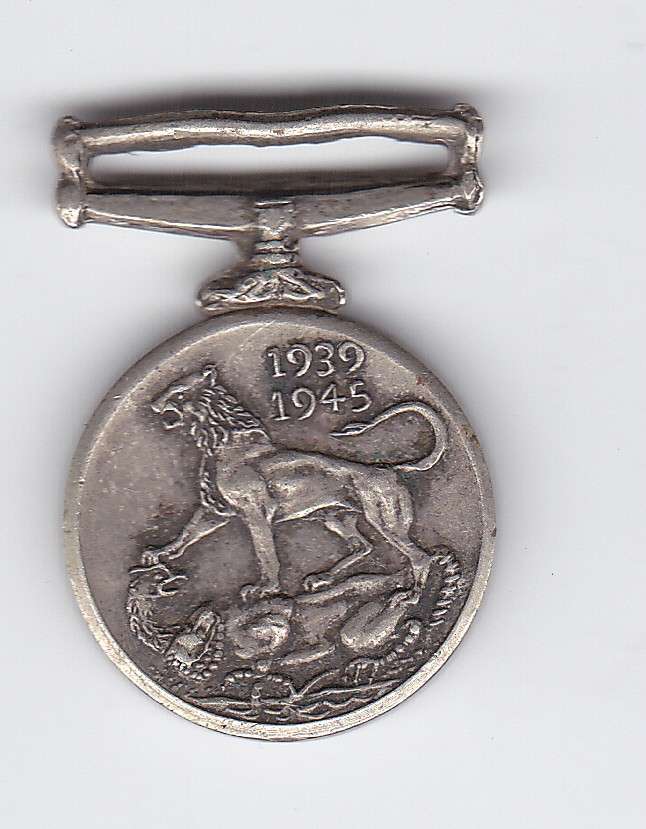 THE BRITISH WAR MEDAL 1939-1945 MINIATURE