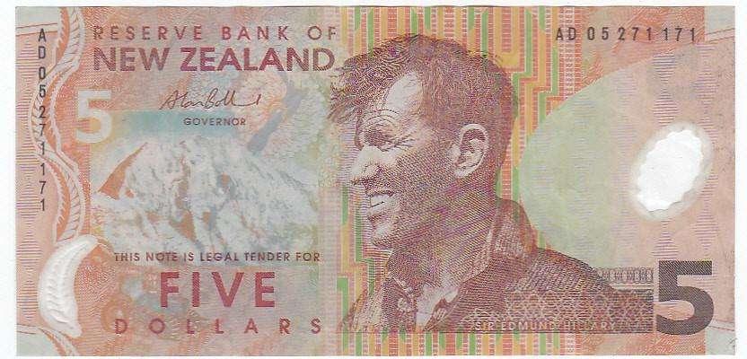 NEW ZEALAND FIVE DOLLARS POLYMER(PLASTIC NOTE)