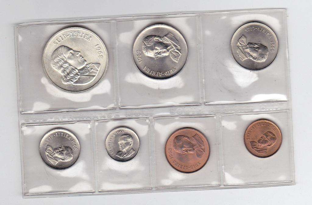SUID AFRIKA AFRICA MINT PACK 1968 - SILVER 1 RAND LOW MINTAGE