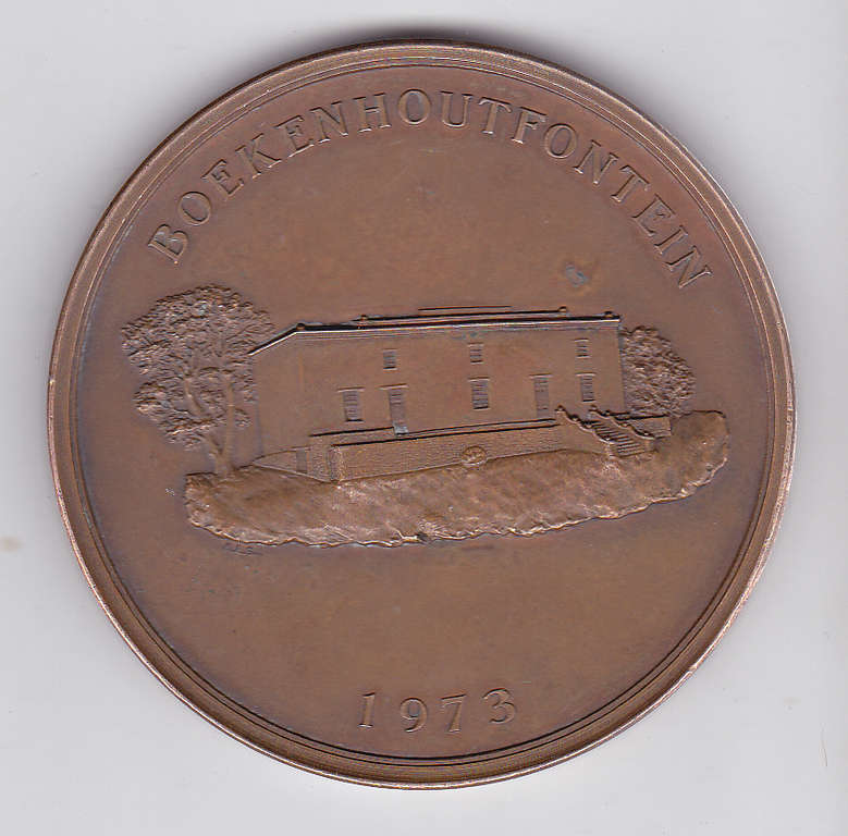 SIMON VAN DER STEL FOUNDATION BOEKENHOUTFONTEIN 1973 BRASS MEDALLION 64 MM DIAMETER