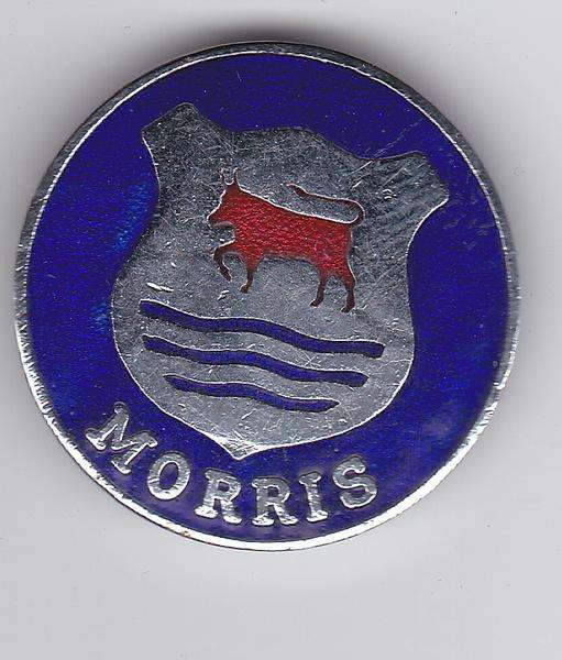 MORRIS MOTORS ENAMEL BADGE