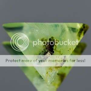 8.47 Ct. Alluring Natural Green Australian Prehnite Gemstone - SHIPPED FROM WITHIN SA!!!