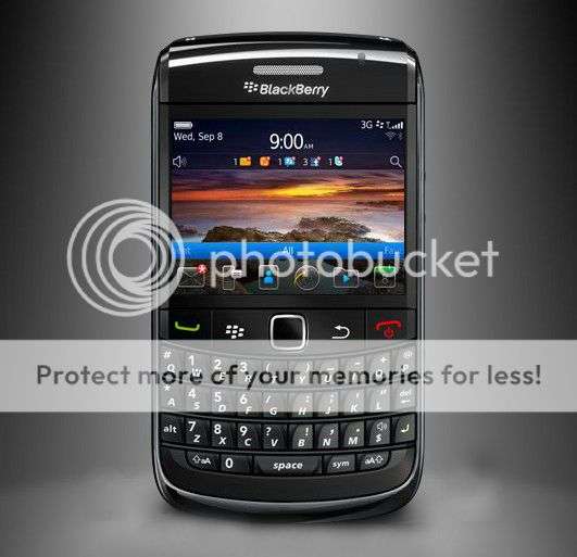 *LOCAL STOCK* GENUINE Blackberry 9780, BOXED with accessories, UNLOCKED - 24Hr Delivery