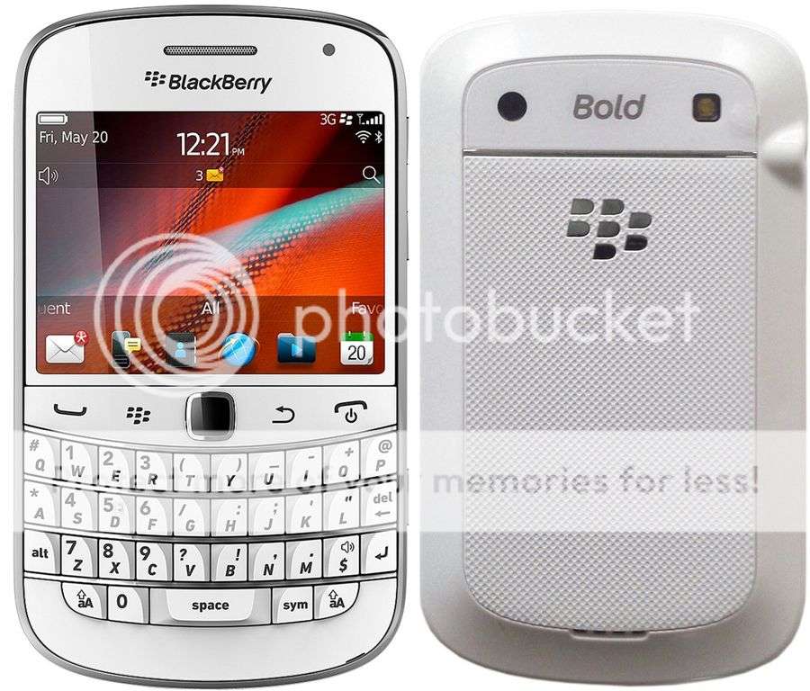 Crazy Wednesday -*LOCAL STOCK* GENUINE Blackberry 9900 White BOXED with accessories - 24Hr Delivery