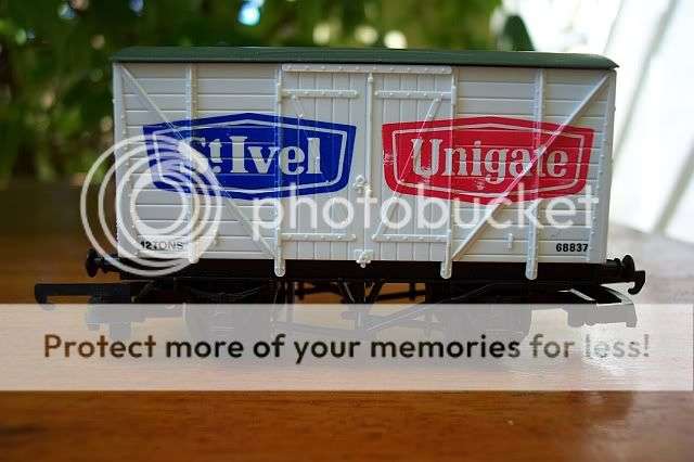 Lima HO 12 Ton Box Van