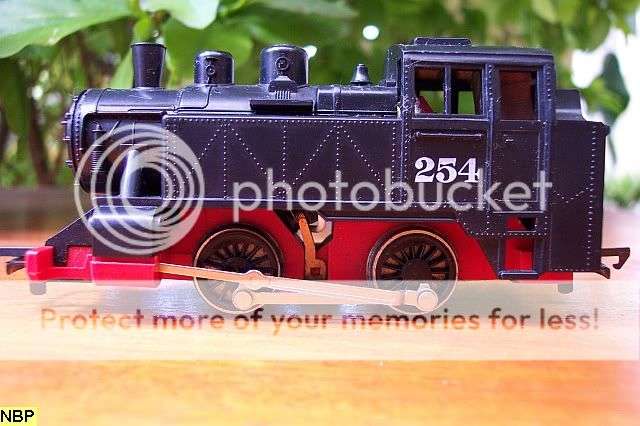Hornby 040 Tank Locomotive.