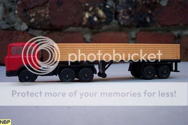 Lima HO ARTICULATED TRUCK