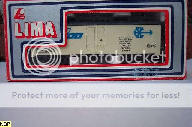 LIMA HO REFRIGERATION WAGON BOXED