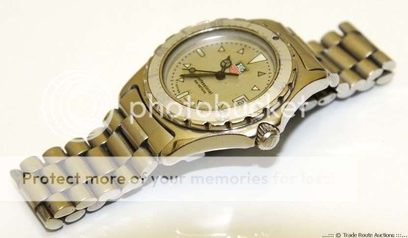 Tag Heuer Professional S/Steel Watch - Grey Dial *** TAG HEUER ***