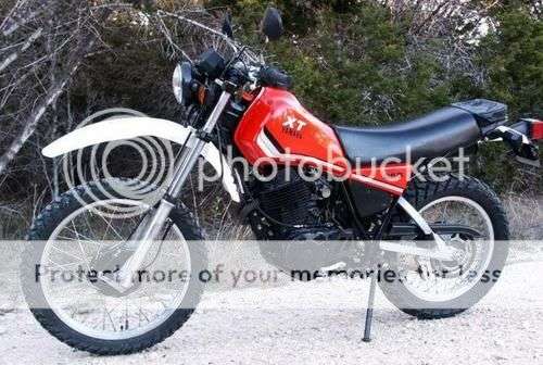 Yamaha XT550J 1982 Service Manual - Ebook