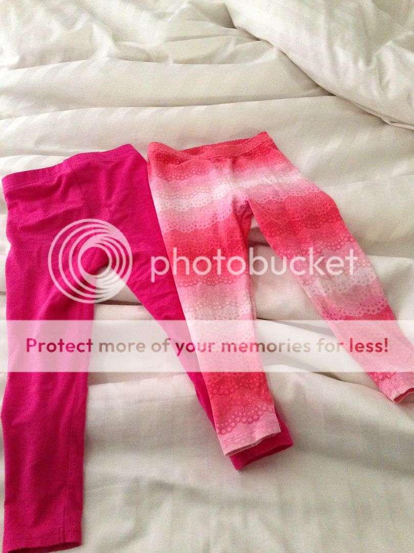 Baby Girl Set of Two Leggings In Pink By Gap Kids in Size2-3years