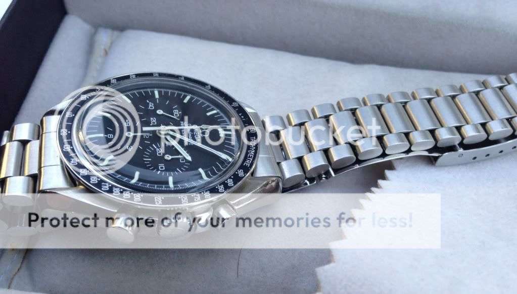 OMEGA SPEEDMASTER COLLECTABLE FIRST MAN ON THE MOON WATCH