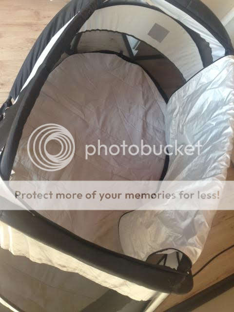 Deryan Peuter Travel Cot - Silver