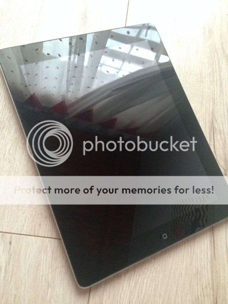 Apple iPad 2 Model A1396 32GB