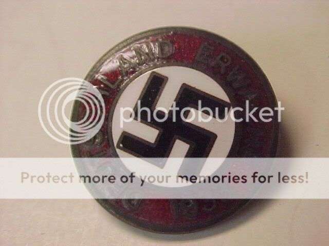 WWII German DEUTSCHLAND ERWACHE Badge R10 NO RESERVE!