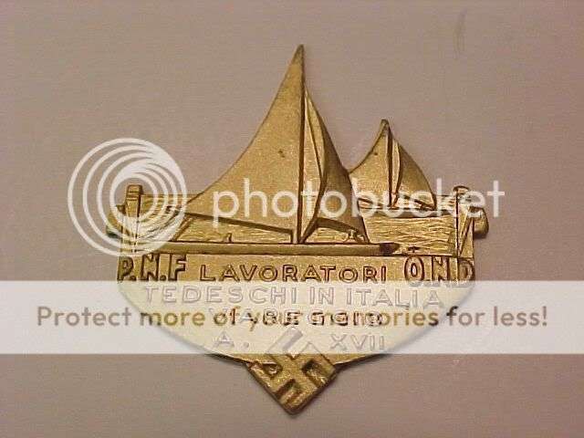 RARE! WWII German ITALIAN Badge R10 NO RESERVE!