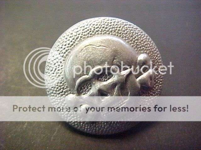 WWII German SS Totenkopf Cap Badge ASSMANN!! R10 NR!!