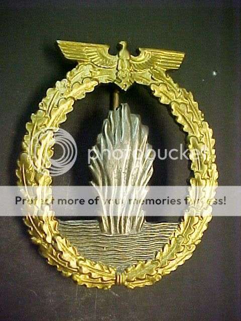 WWII German Kriegsmarine MINESWEEPERS Badge