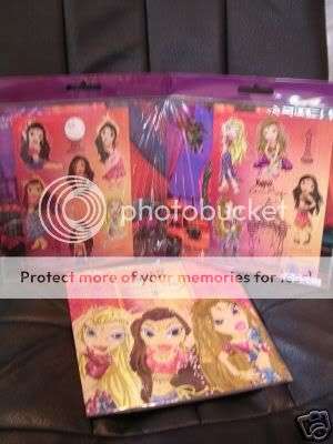 BRATZ GENIE MAGIC MAGNETIC ACTIVITY BOOK - NEW & SEALED