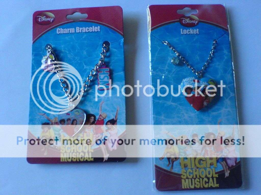 HIGH SCHOOL MUSICAL CHARM BRACELET & LOCKET NECKLACE