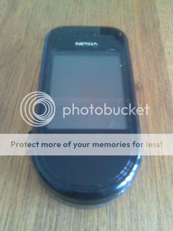 Nokia 7373 Swivel Cellphone