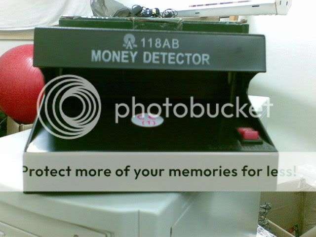 UV Light - To Check for Counterfeit Notes - FREE POSTAGE!!!