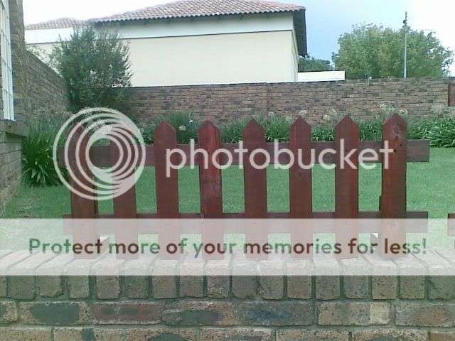 Banzo Flowerbed Fence 1200 x 450mm