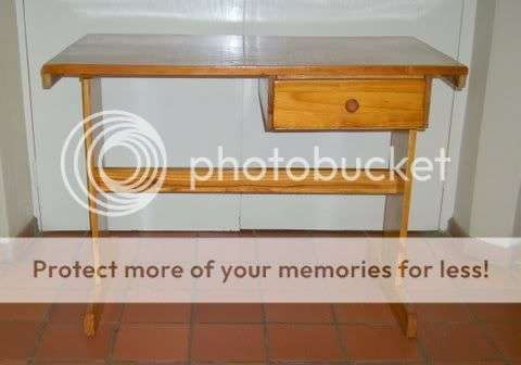 Lovely Pine Desk with Drawer