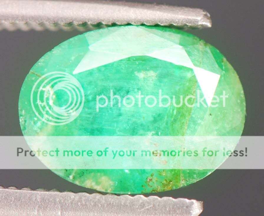 CERTIFIED!!! .33cts Natural Untreated & Unheated Colombian Emerald