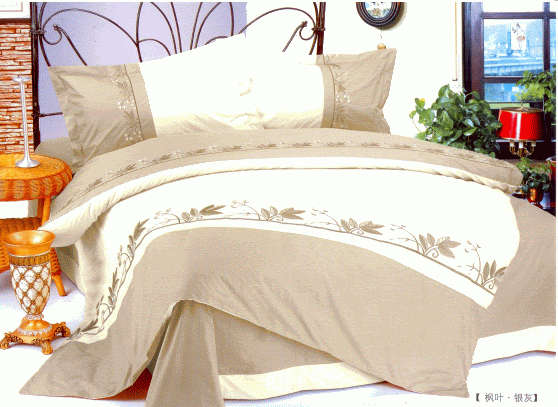 New!! STUNNING! 6pc Queen Size Duvet set