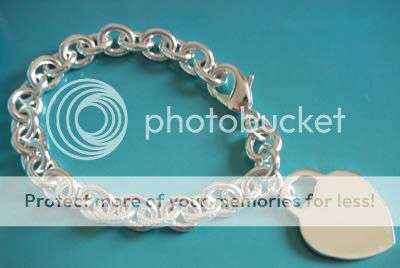 Stunning 925 sterling silver heart tag bracelet!!