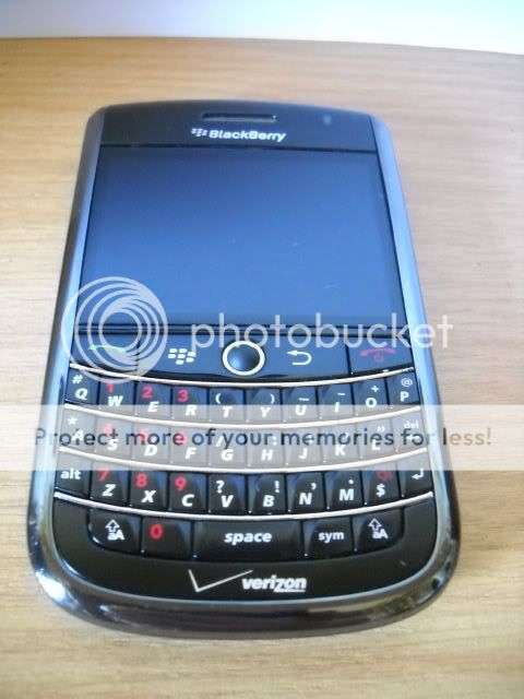 BlackBerry Tour 9630, great condition