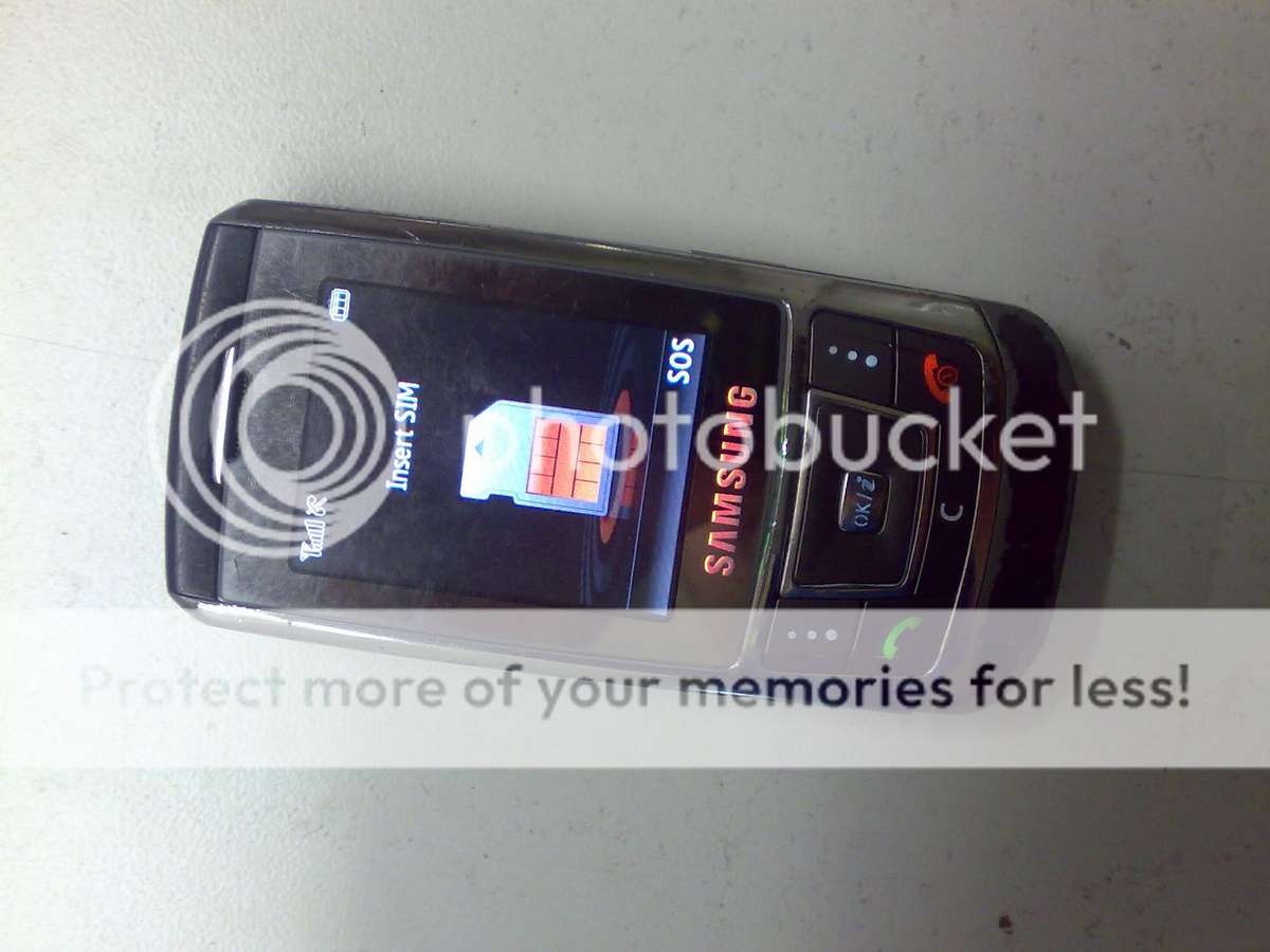 SAMSUNG D900i USED - PHONE WORKS 100%