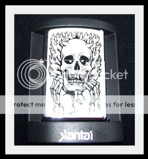 Glow in the dark Skull lighter