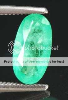 RARE!!! 0.88cts Untreated & Unheated Rare Muzo Mines Colombian Emerald - 100% natural Earth Mined!
